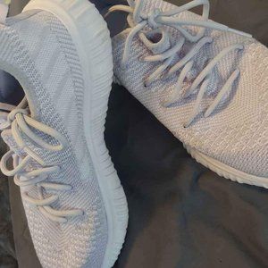 Avia Women's Sneakers